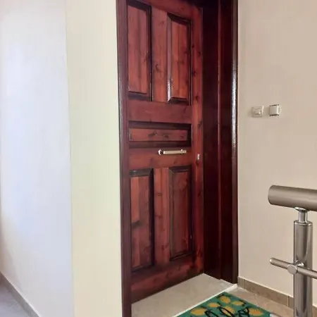 Sophie's Sunny Spot 1 Appartement *