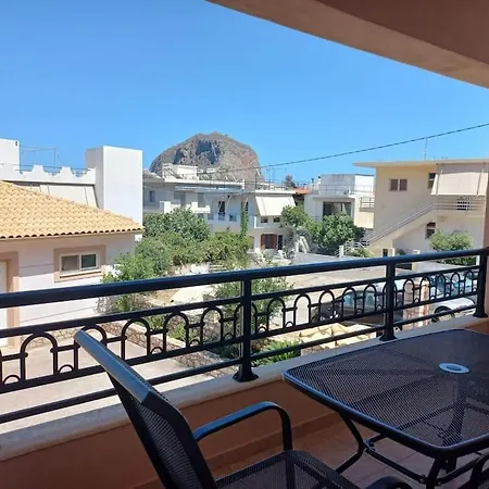 Sophie's Sunny Spot 1 Yefira