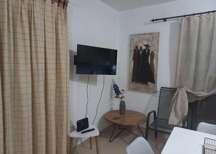 Sophie's Sunny Spot 1 Yefira